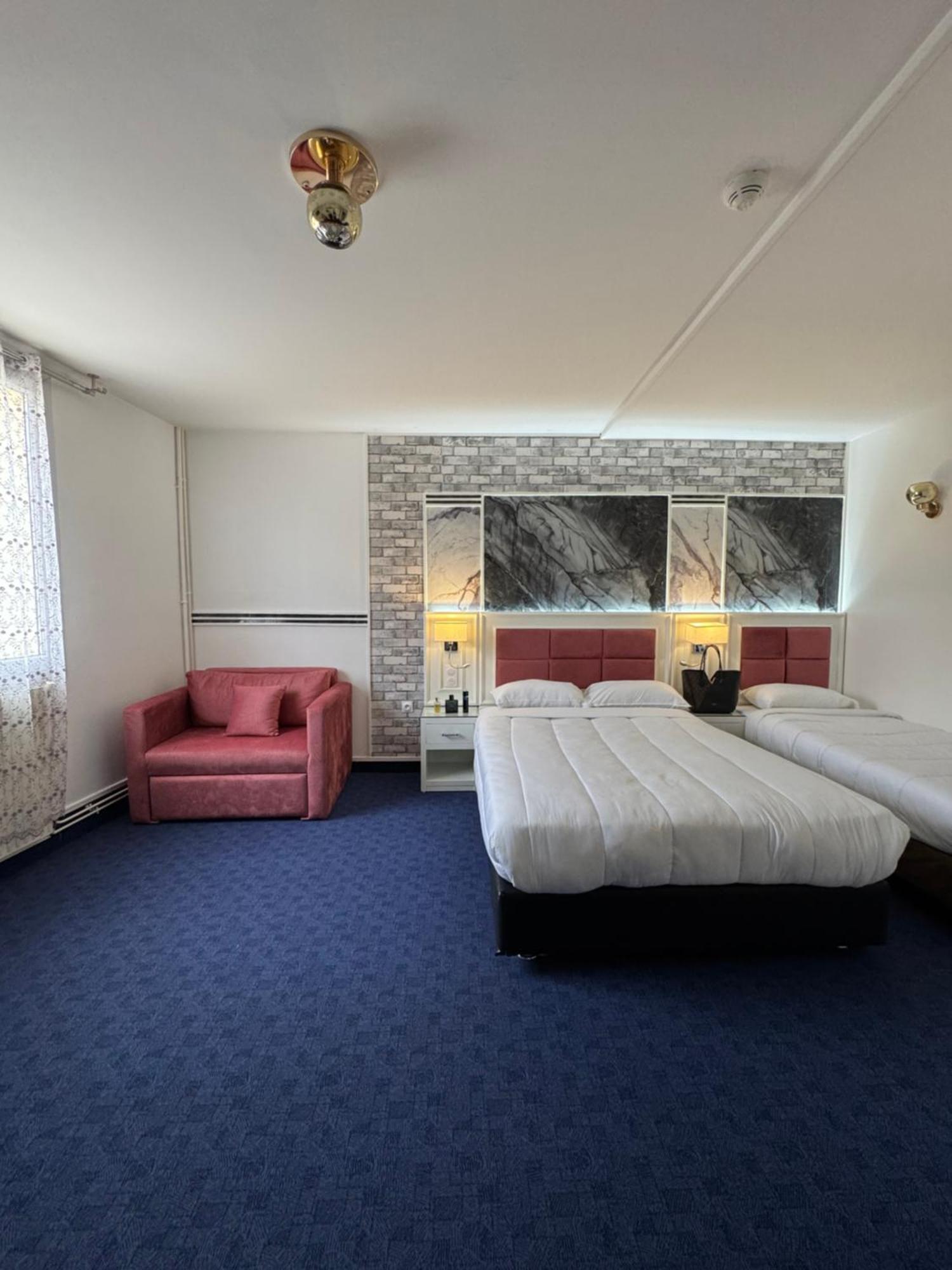 Hotel Grand Paris Villejuif Dış mekan fotoğraf