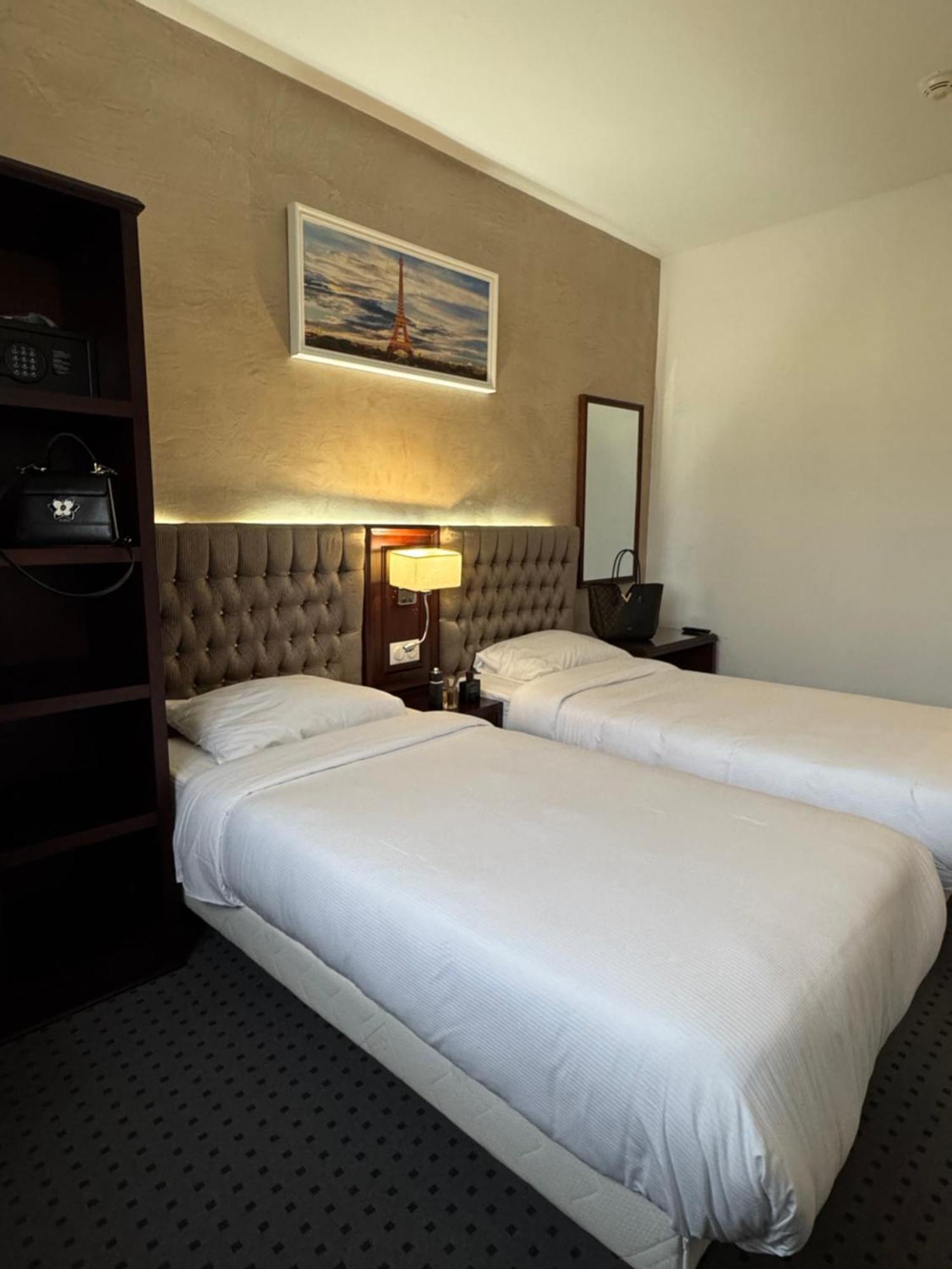 Hotel Grand Paris Villejuif Dış mekan fotoğraf
